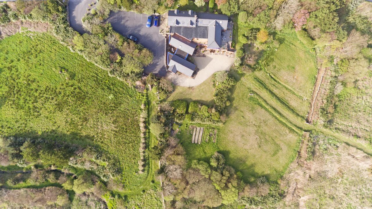 Dolphin Beach House Clifden Exterior photo